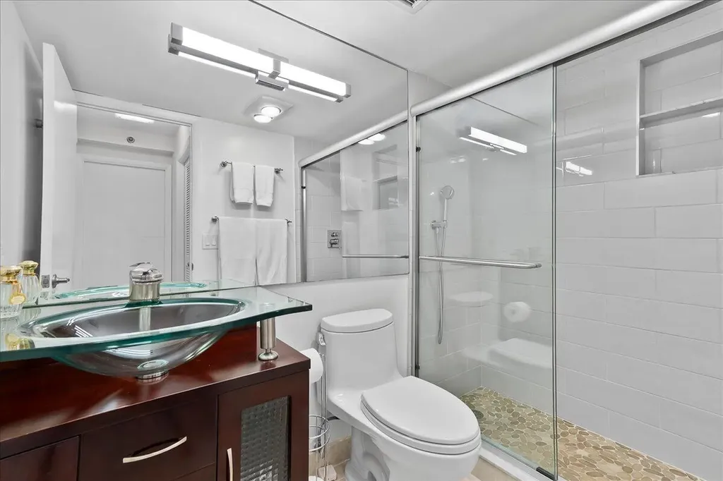 4511 S Ocean Boulevard Highland Beach FL 33487