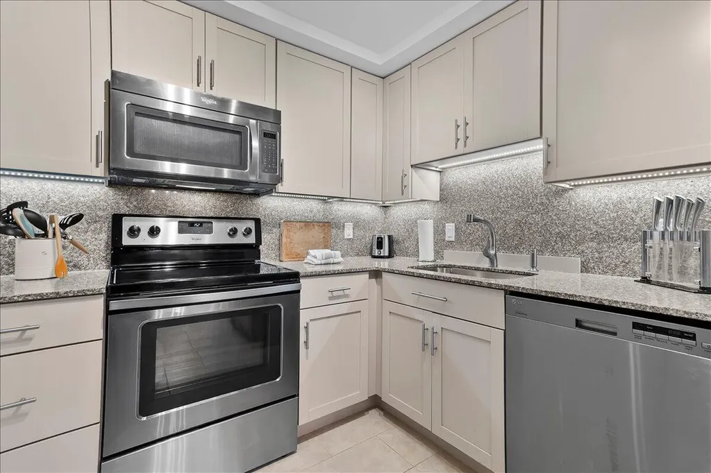 4511 S Ocean Boulevard Highland Beach FL 33487