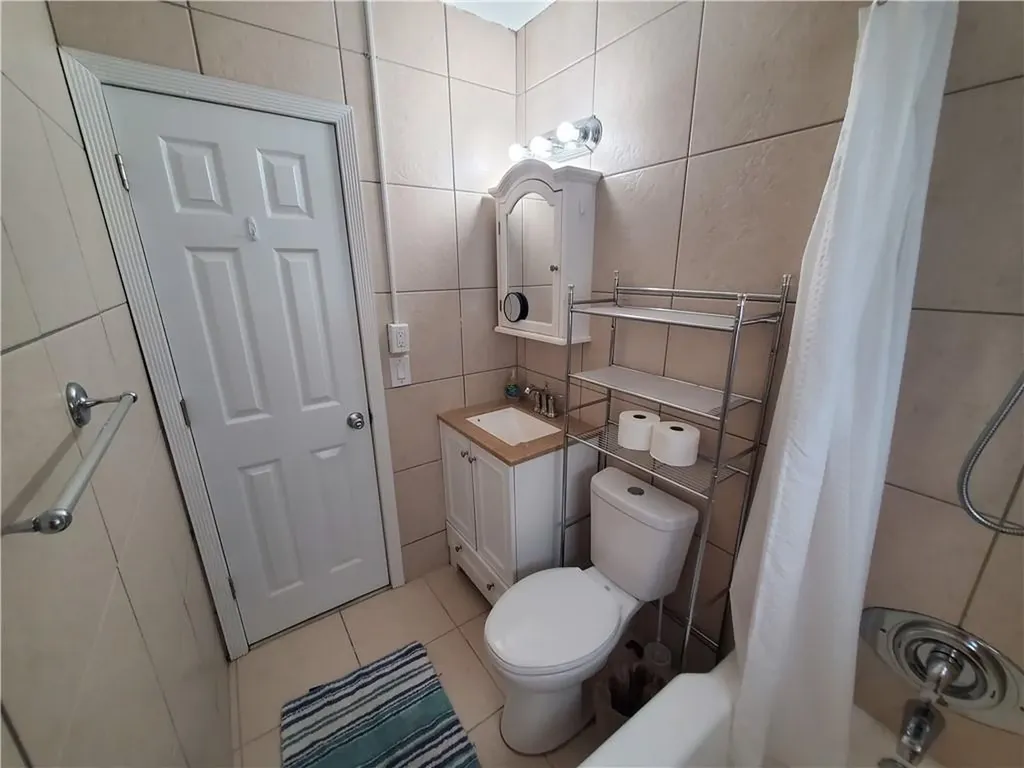 3204 NE 6th Street Pompano Beach FL 33062