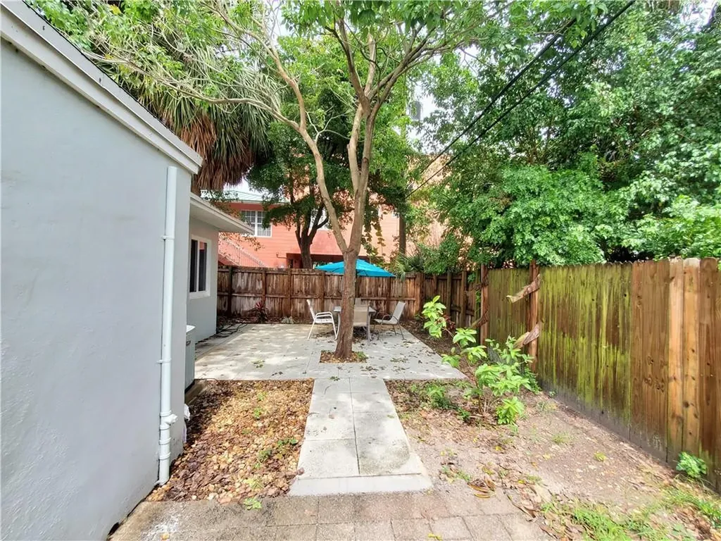 3204 NE 6th Street Pompano Beach FL 33062