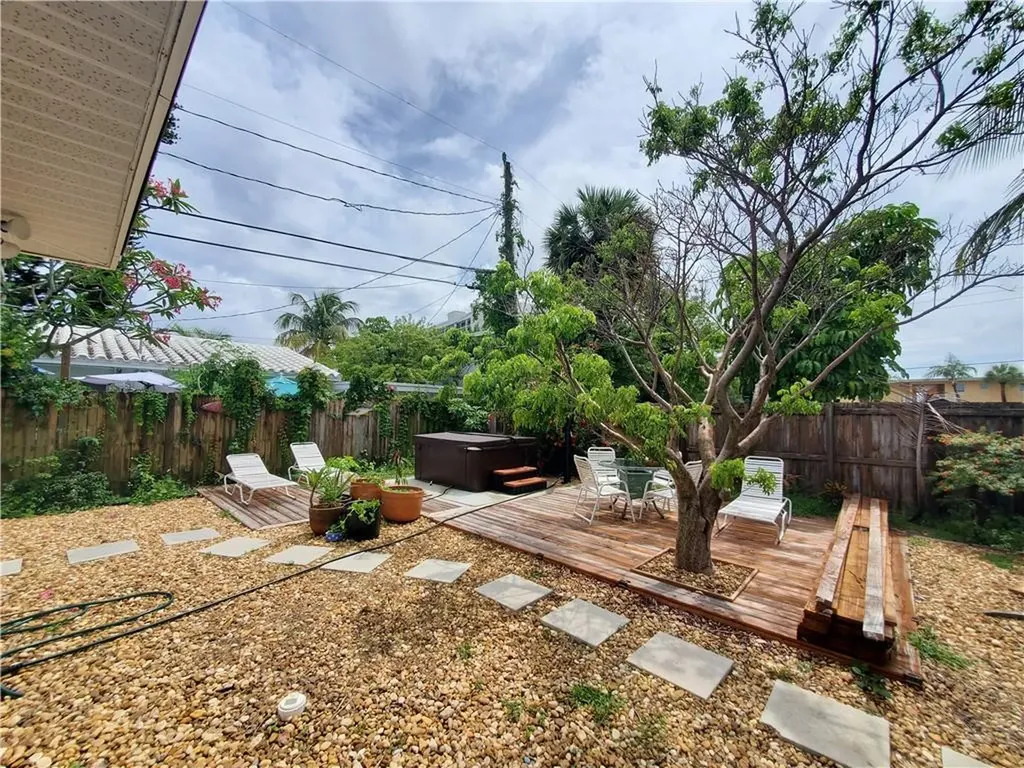 3204 NE 6th Street Pompano Beach FL 33062