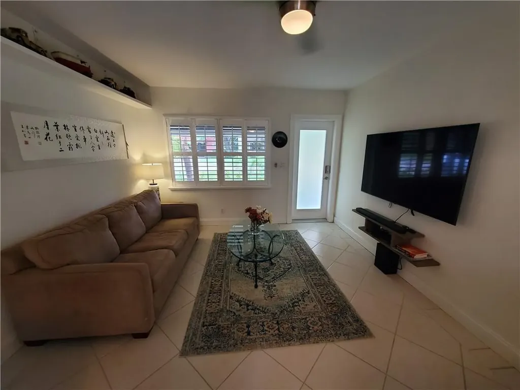 3204 NE 6th Street Pompano Beach FL 33062