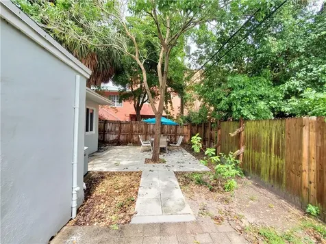 3204 NE 6th Street Pompano Beach FL 33062
