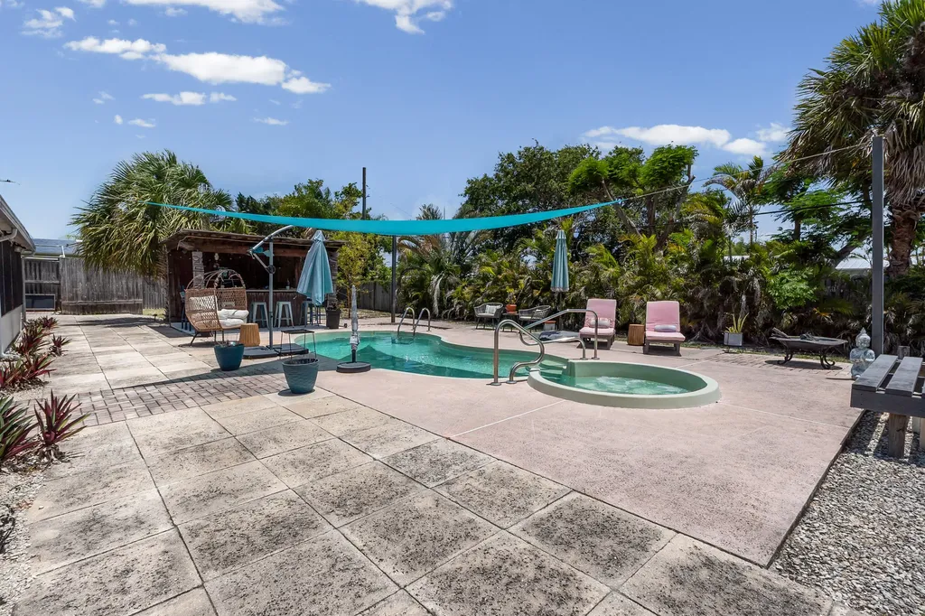 18989 SE Hillcrest Drive Jupiter FL 33469