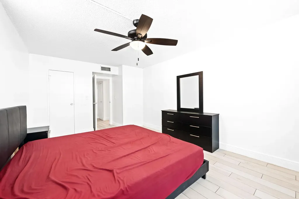 1424 SE 15th Street Fort Lauderdale FL 33316