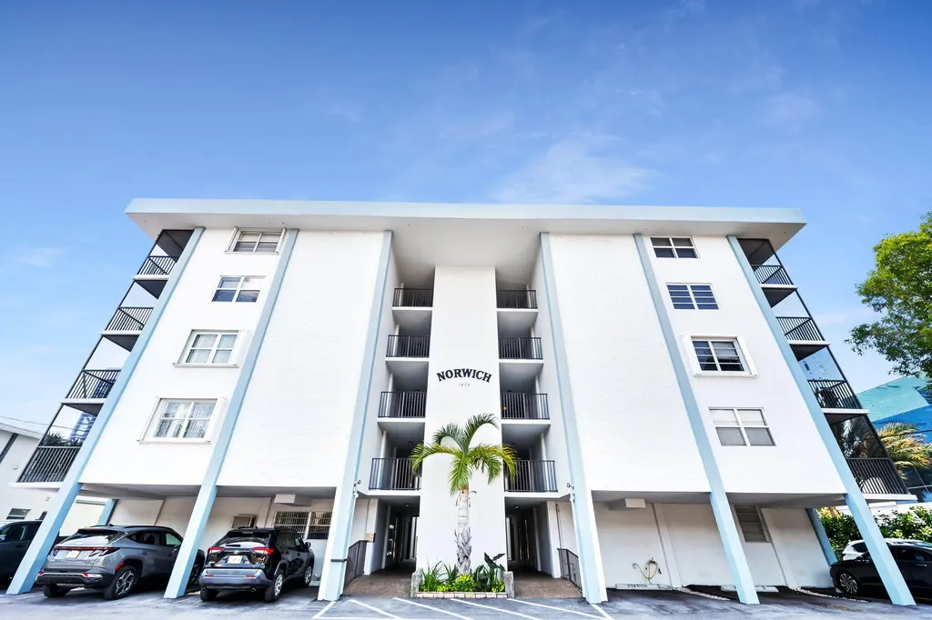 1424 SE 15th Street Fort Lauderdale FL 33316