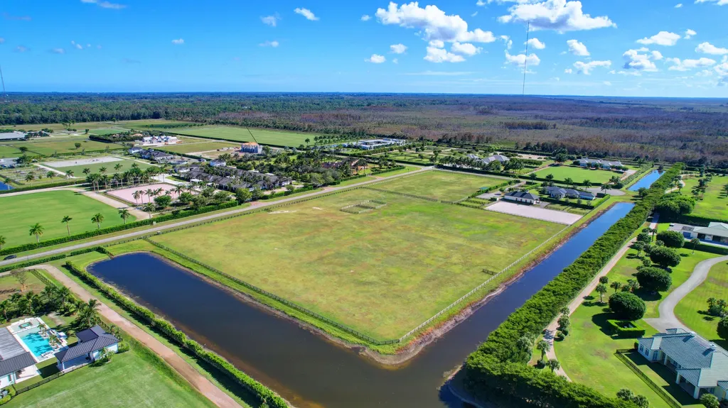 5281 Laredo Way Wellington FL 33449