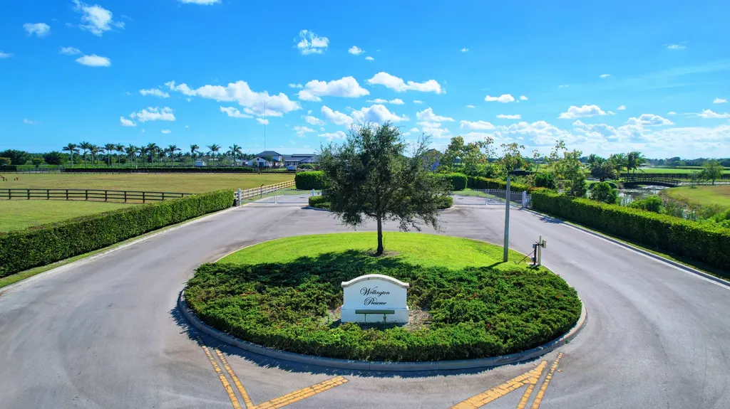5281 Laredo Way Wellington FL 33449