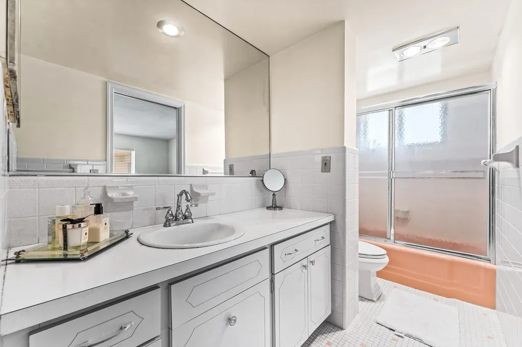 300 E Royal Palm Road Boca Raton FL 33432