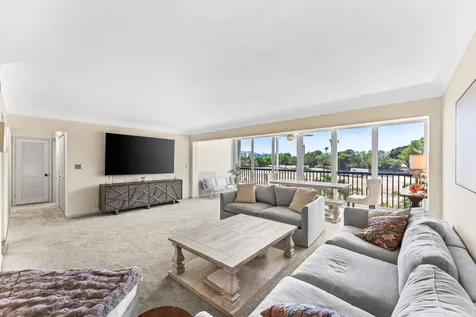 300 E Royal Palm Road Boca Raton FL 33432