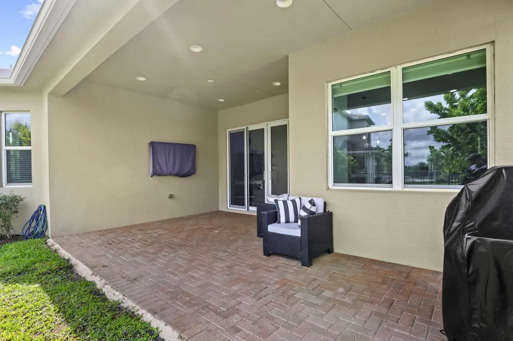 15511 Orchard Drive Westlake FL 33470