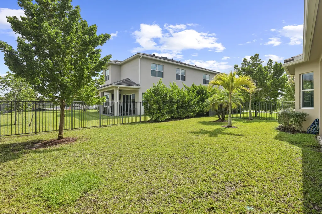 15511 Orchard Drive Westlake FL 33470