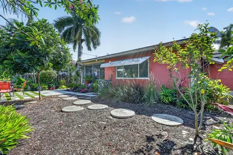 1525 N M Street Lake Worth Beach FL 33460