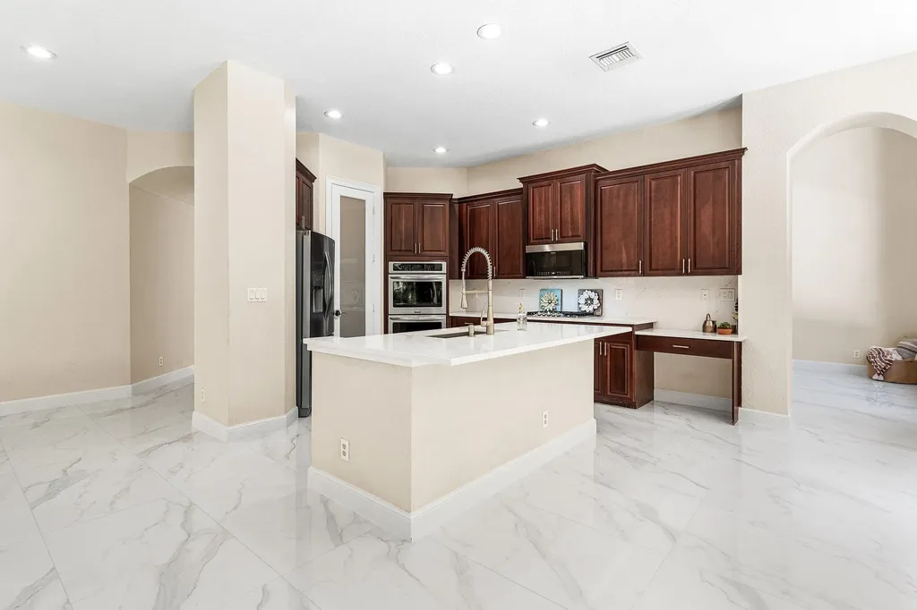 10293 Medicis Wellington FL 33449