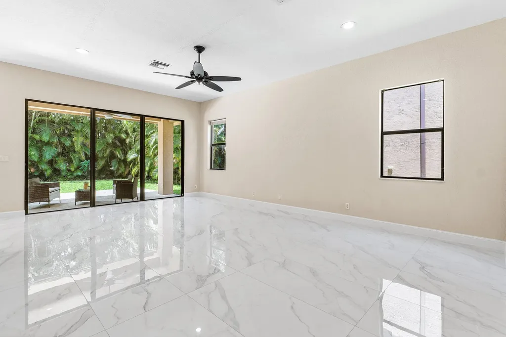 10293 Medicis Wellington FL 33449
