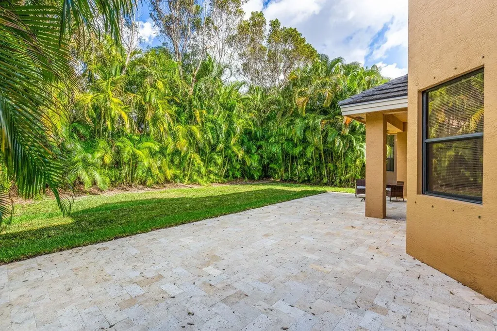 10293 Medicis Wellington FL 33449