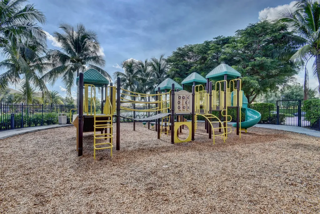 10293 Medicis Wellington FL 33449