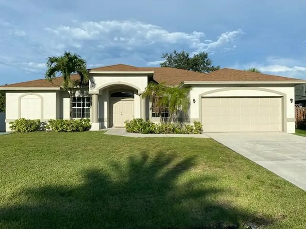 2357 SW Norton Street Port St Lucie FL 34953