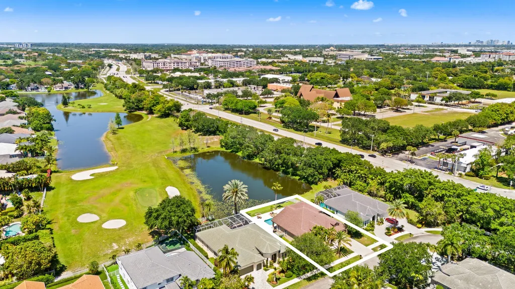 8027 N Savannah Circle Davie FL 33328