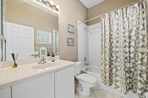 8027 N Savannah Circle Davie FL 33328