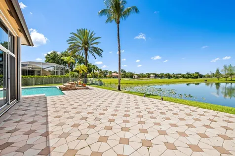 8027 N Savannah Circle Davie FL 33328