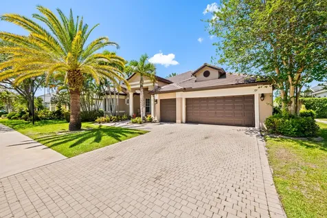 8027 N Savannah Circle Davie FL 33328