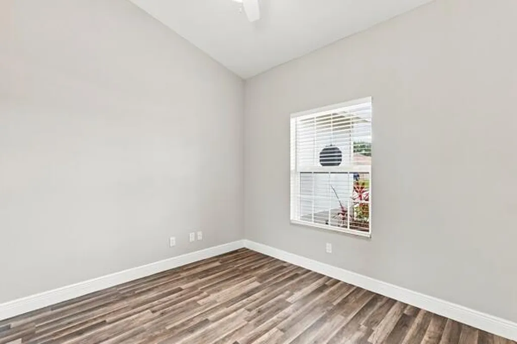 5866 NW Mesa Circle Port St Lucie FL 34986