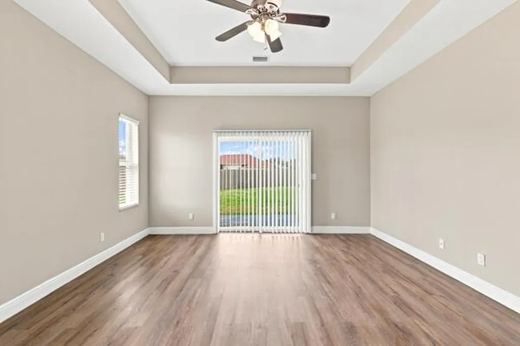 5866 NW Mesa Circle Port St Lucie FL 34986