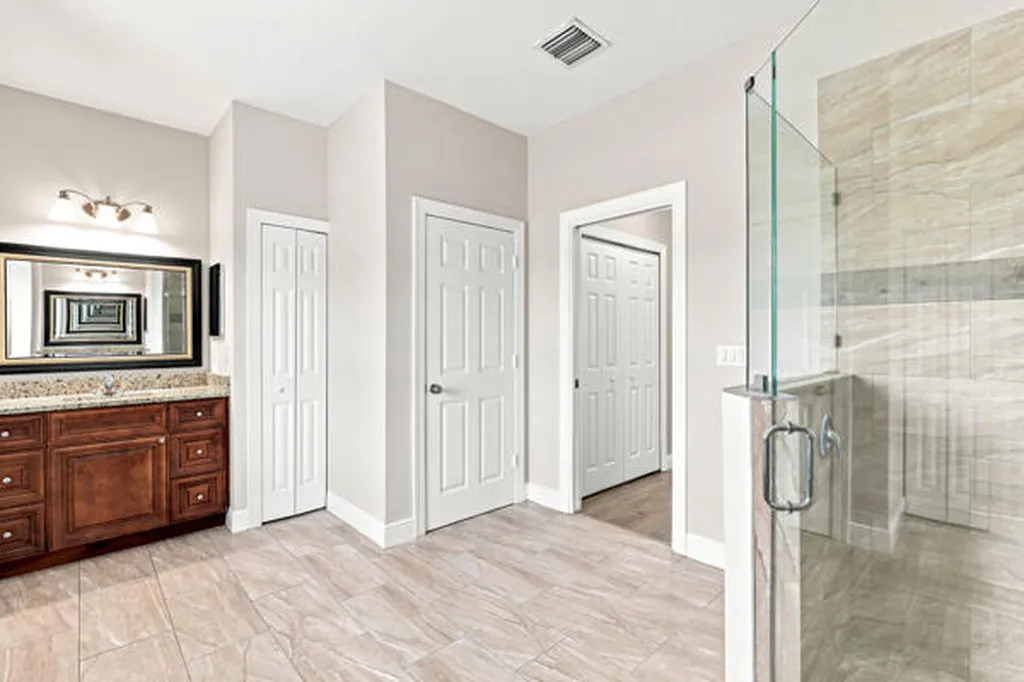 5866 NW Mesa Circle Port St Lucie FL 34986