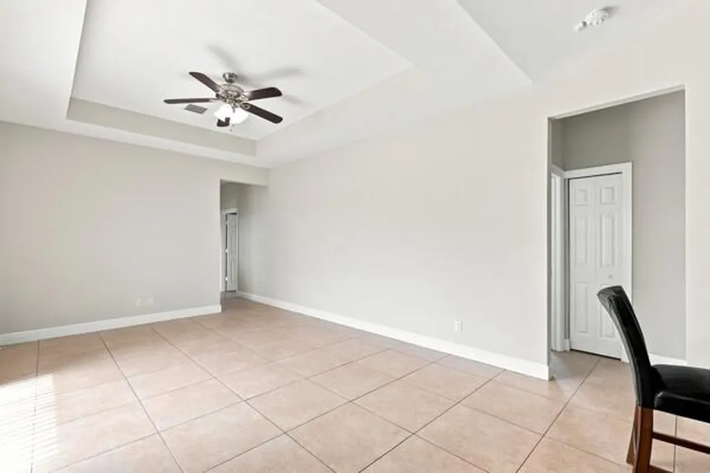 5866 NW Mesa Circle Port St Lucie FL 34986