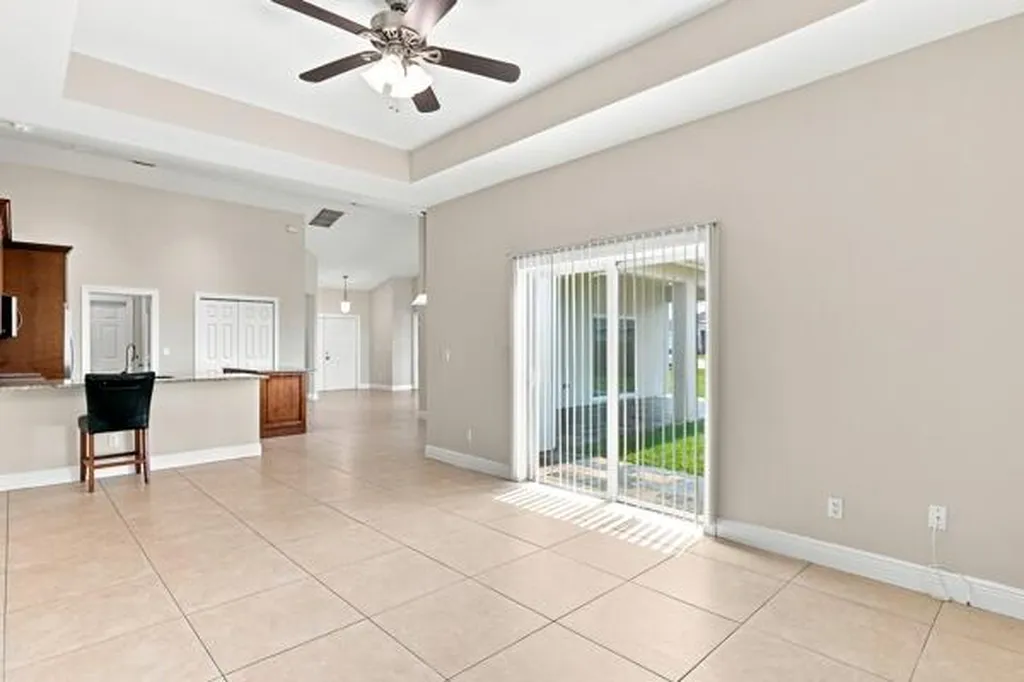 5866 NW Mesa Circle Port St Lucie FL 34986