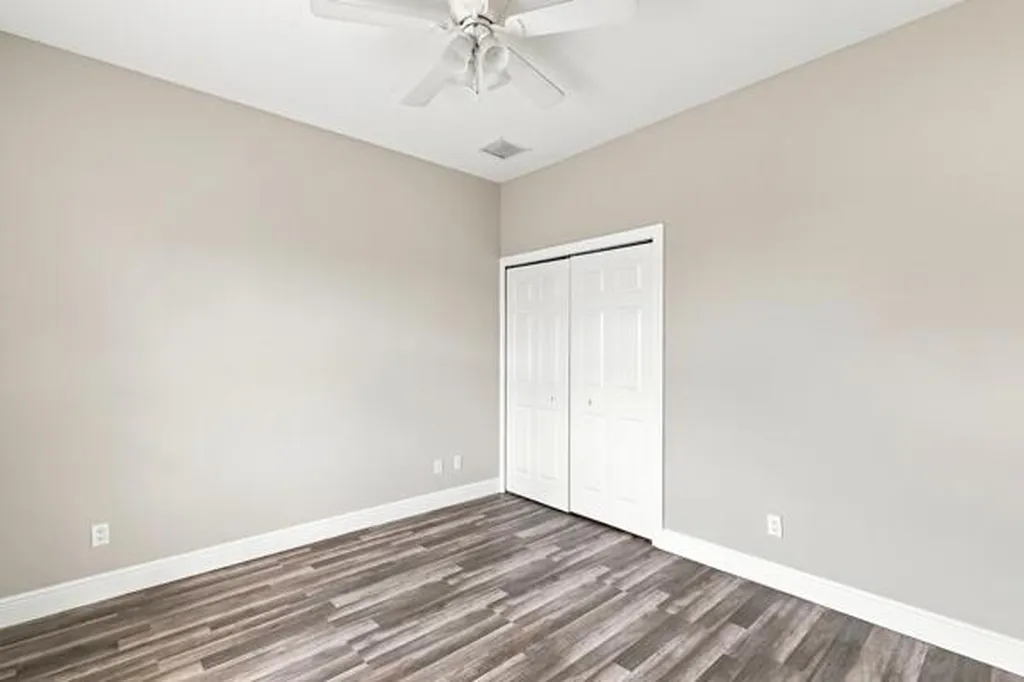 5866 NW Mesa Circle Port St Lucie FL 34986