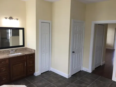 5866 NW Mesa Circle Port St Lucie FL 34986