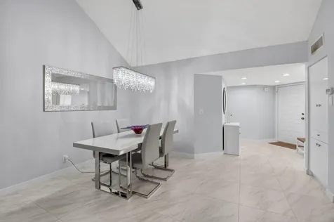 7563 Glendevon Lane Delray Beach FL 33446