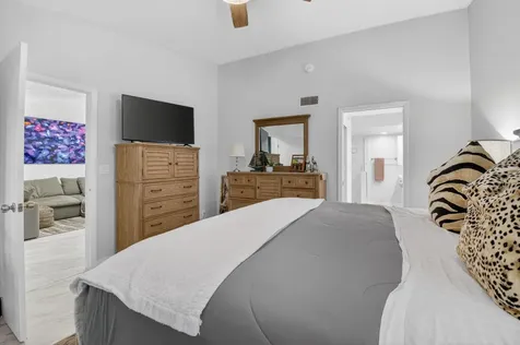 7563 Glendevon Lane Delray Beach FL 33446