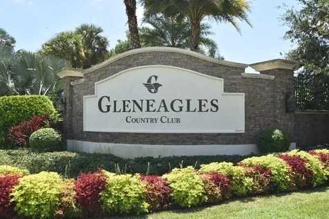 7563 Glendevon Lane Delray Beach FL 33446