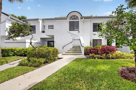 7563 Glendevon Lane Delray Beach FL 33446