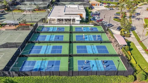 7563 Glendevon Lane Delray Beach FL 33446