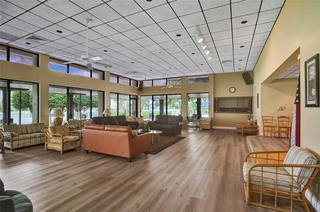 2297 SW 15th Street Deerfield Beach FL 33442