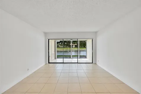 2297 SW 15th Street Deerfield Beach FL 33442