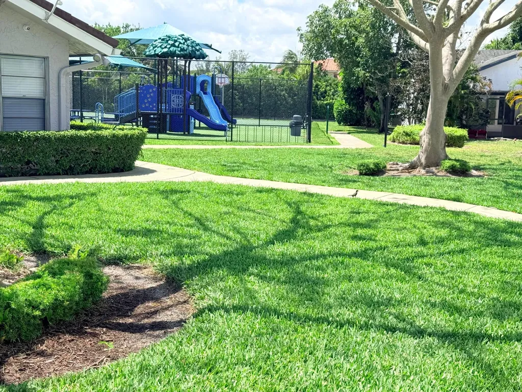 7797 San Marcos Place Boca Raton FL 33433
