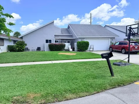 7797 San Marcos Place Boca Raton FL 33433