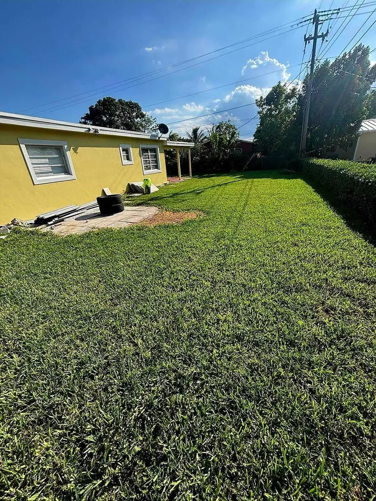 6473 NW 20th Street Margate FL 33063