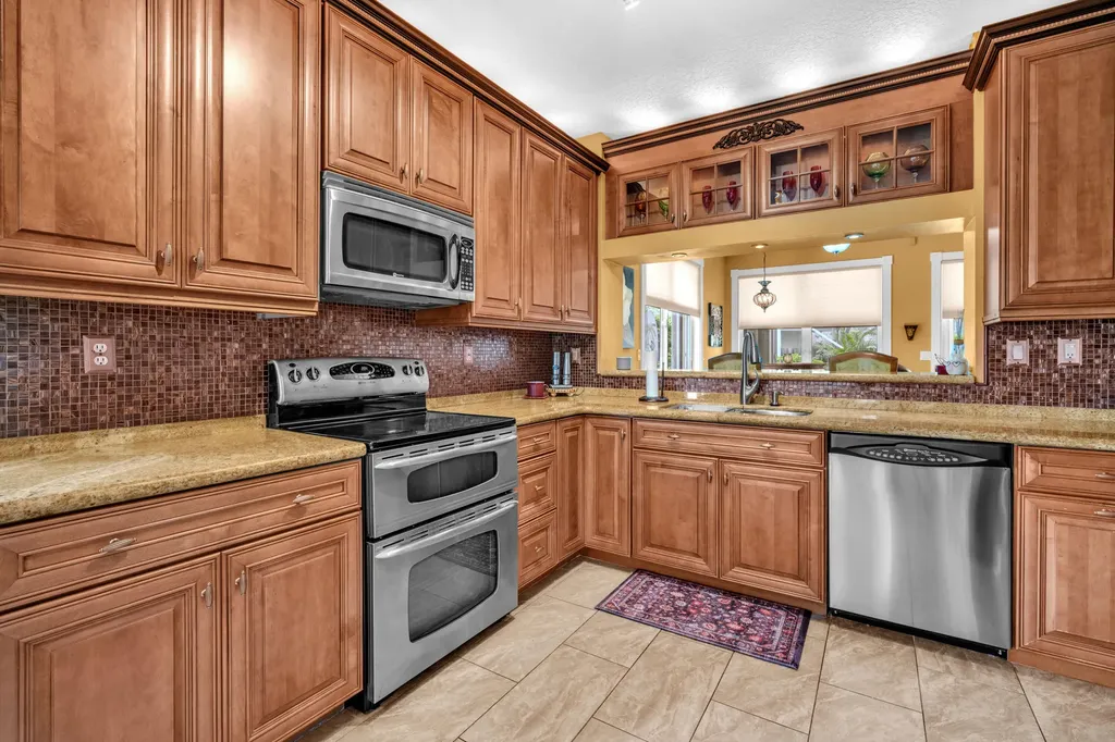 1888 SW 53rd Avenue Plantation FL 33317