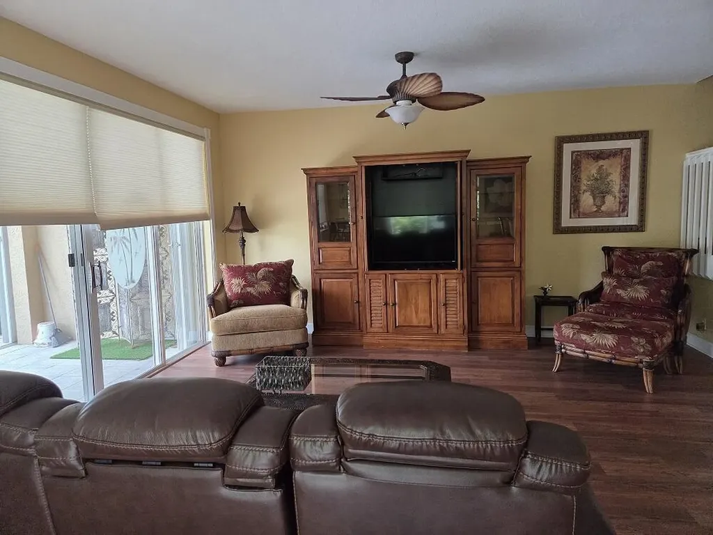 1888 SW 53rd Avenue Plantation FL 33317