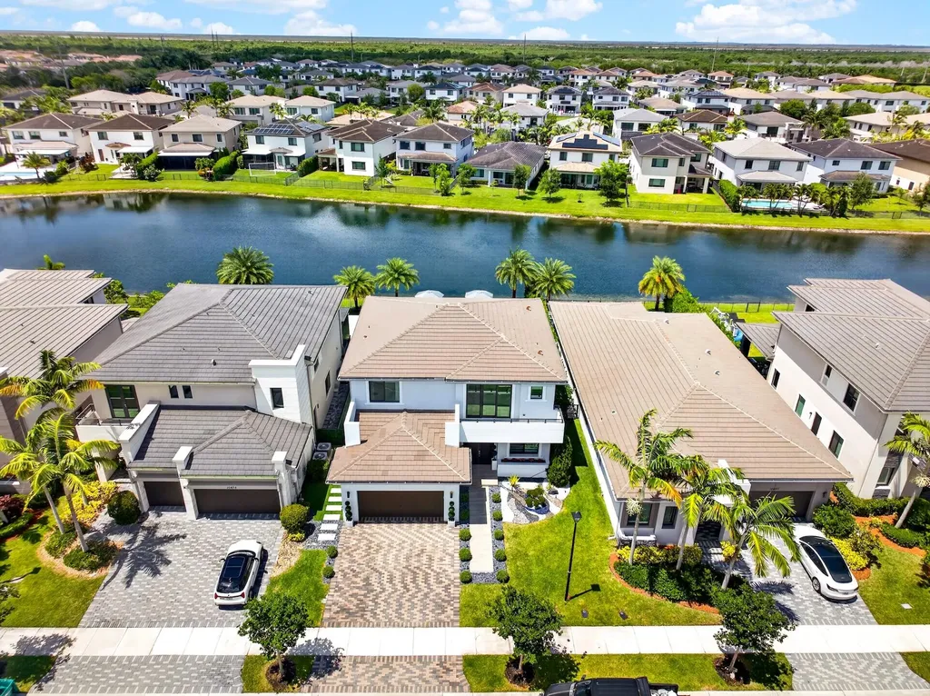 10865 Vista Terrace Parkland FL 33076