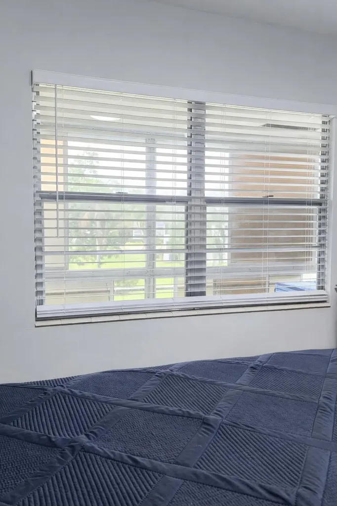 124 Oakridge Deerfield Beach FL 33442