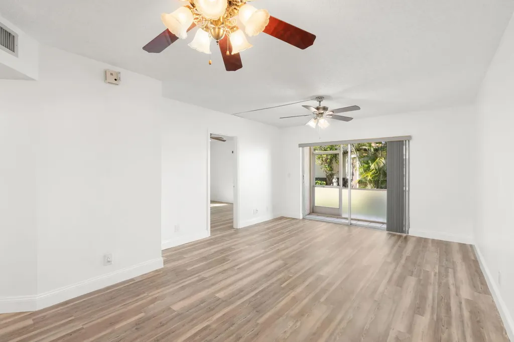 2455 NW 89th Drive Coral Springs FL 33065