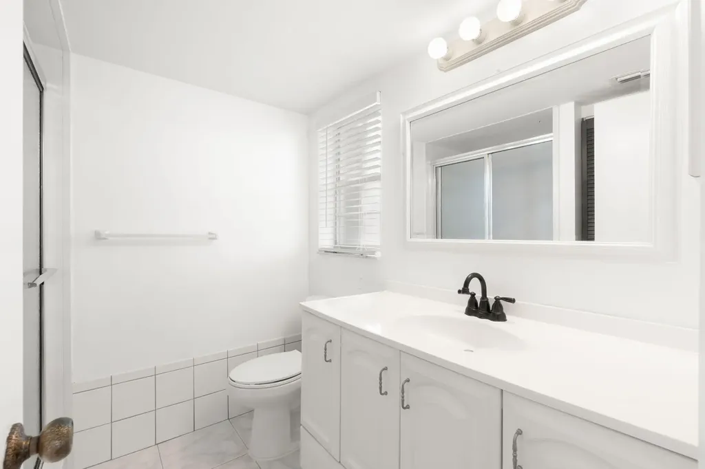 2455 NW 89th Drive Coral Springs FL 33065
