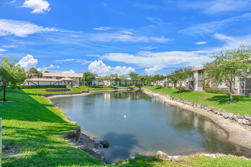 2455 NW 89th Drive Coral Springs FL 33065